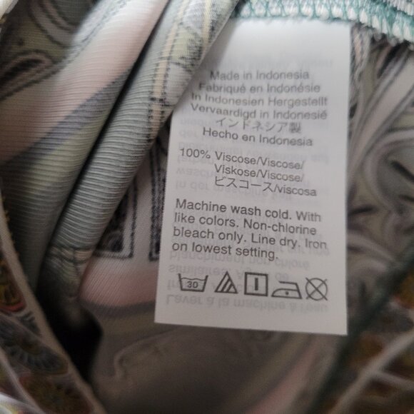 J.Crew Womens Top Size small Beautiful Leopard Jungle Bird - Picture 7 of 7